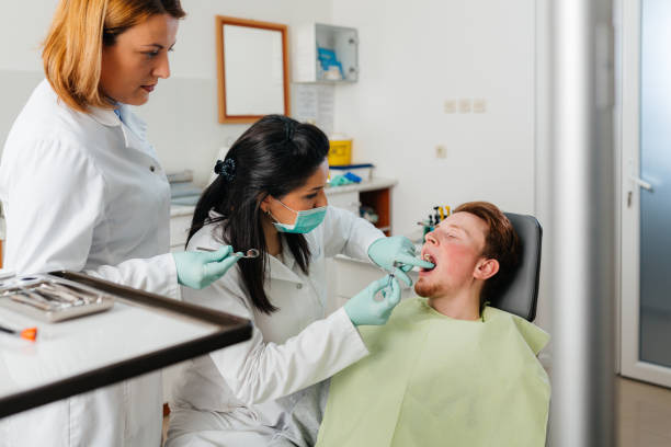 Best Emergency Dentist for Knocked-Out Tooth in Glendale, MO